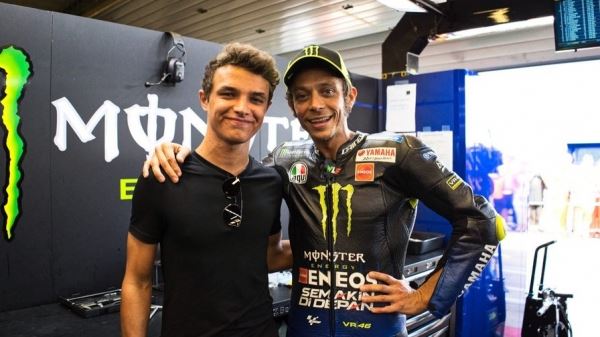 Валентино Росси: Приятно, что у меня есть фанаты среди молодых гонщиков Формулы 1